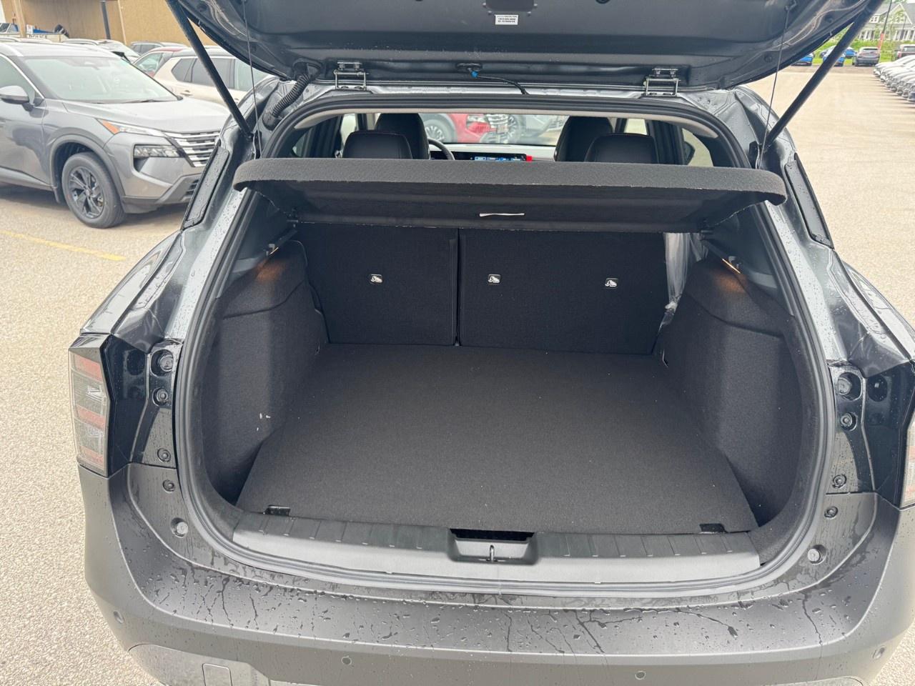 2026 Nissan Kicks SR AWD Photo