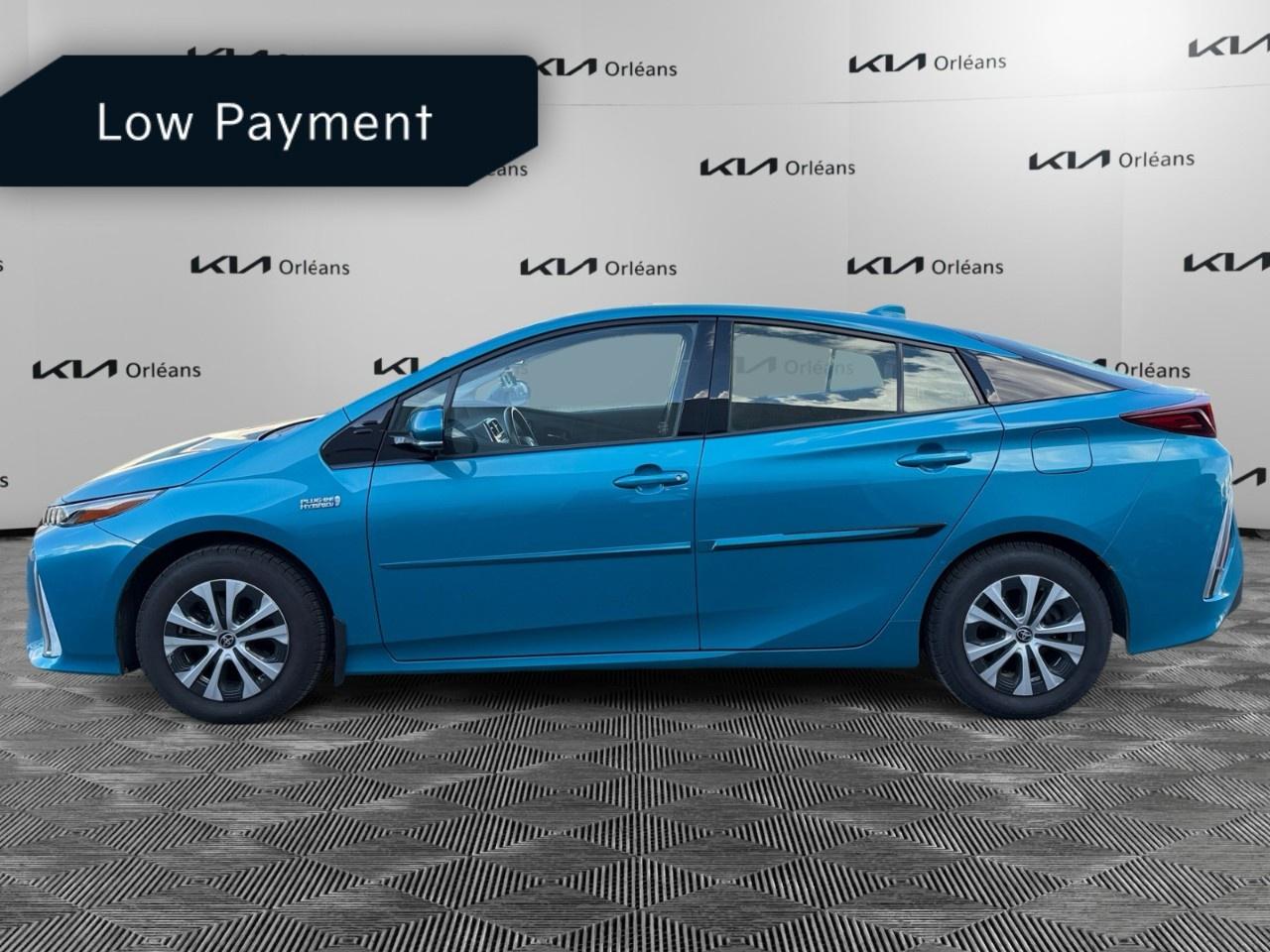 2020 Toyota Prius Prime LE (GS) Photo