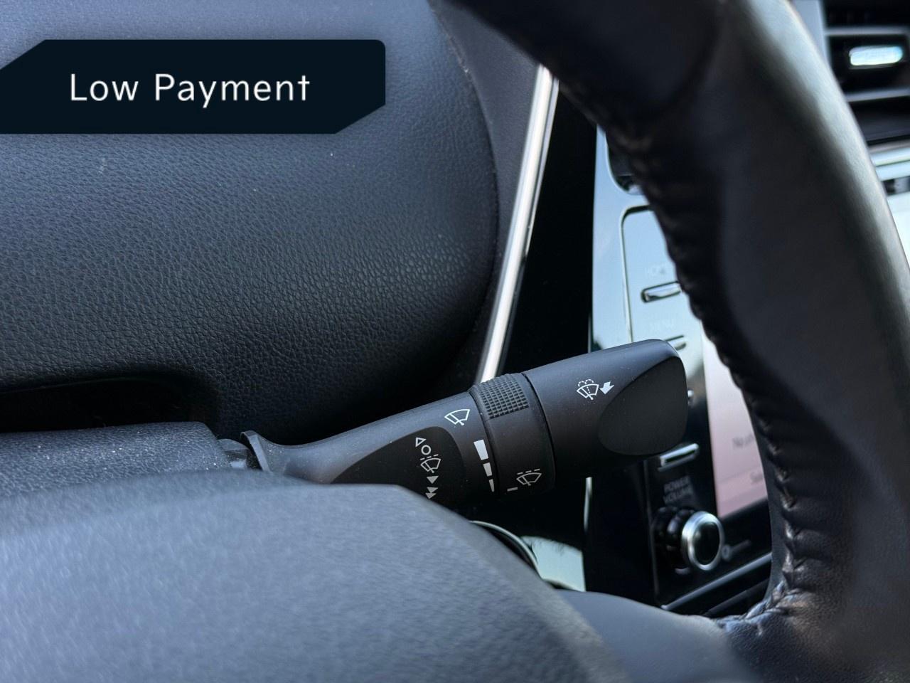 2020 Toyota Prius Prime LE (GS) Photo