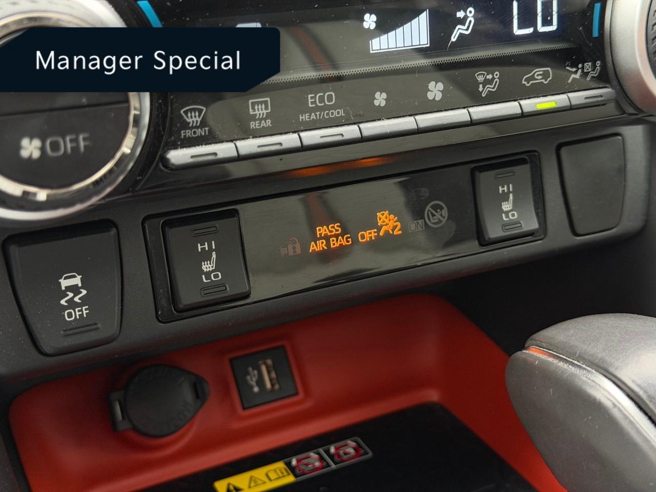 2023 Toyota RAV4 TRAIL AWD Photo