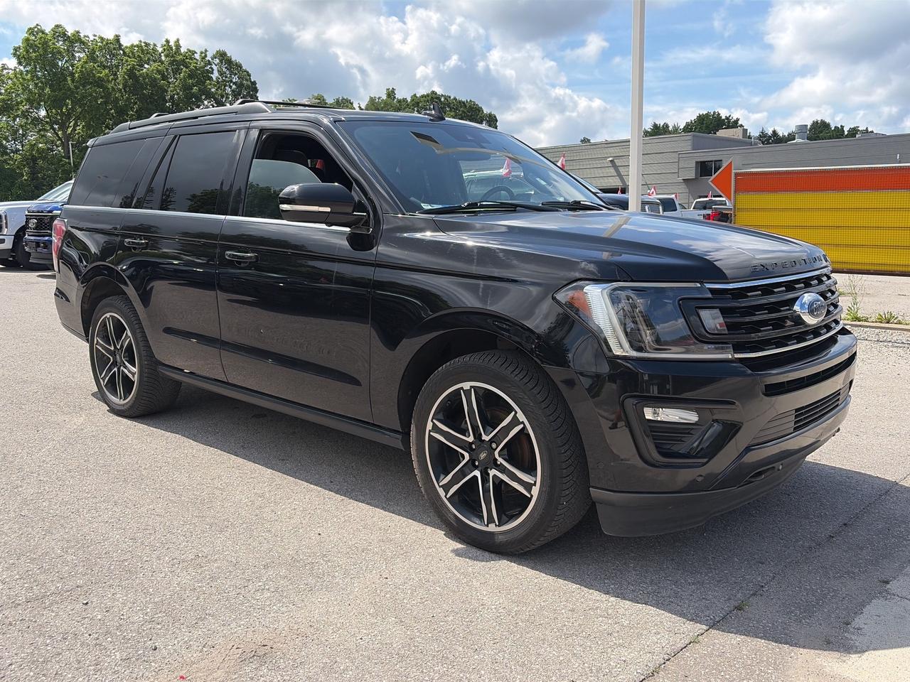 2021 Ford Expedition Limited 4X4 Photo2
