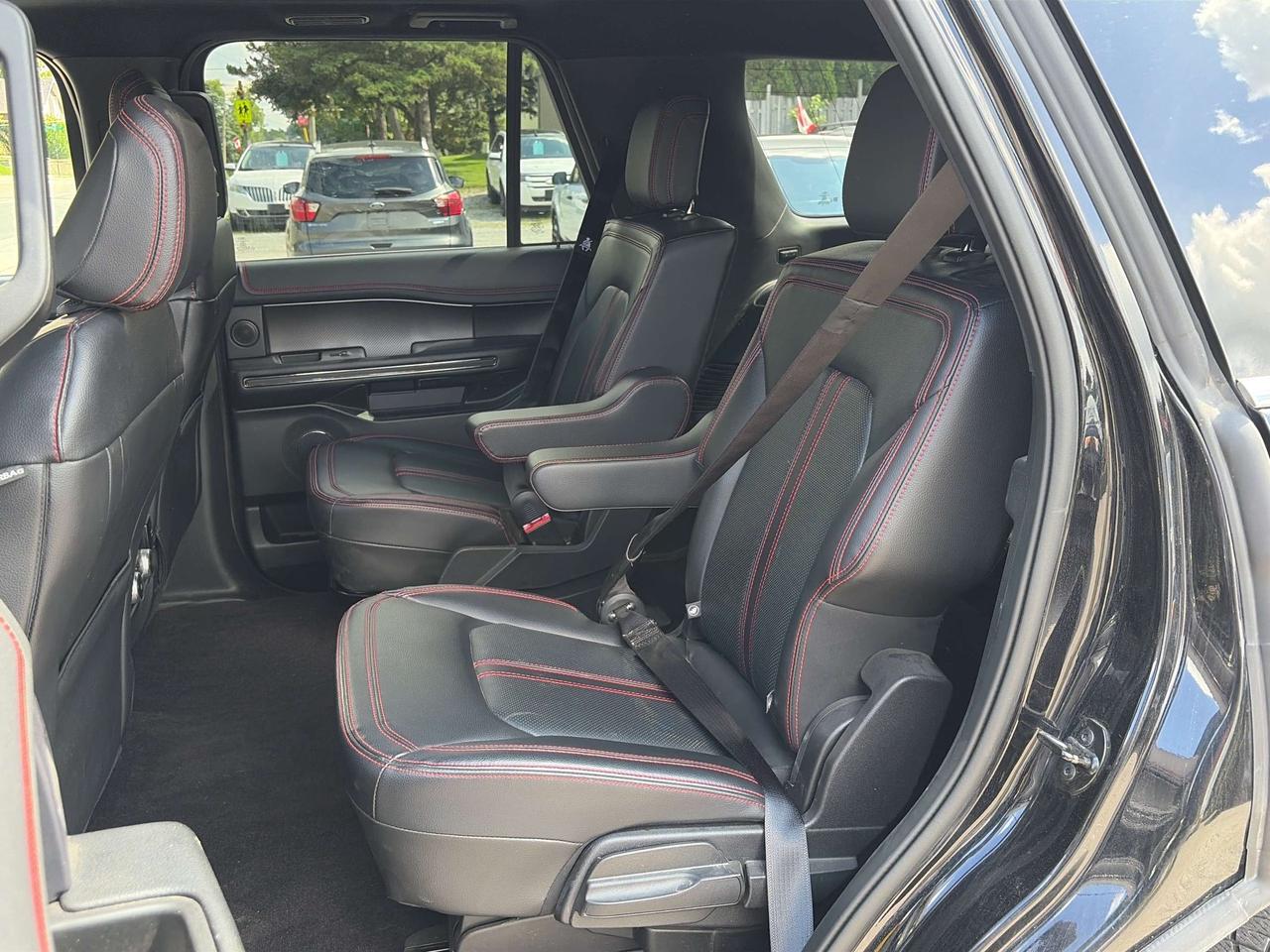 2021 Ford Expedition Limited 4X4 Photo