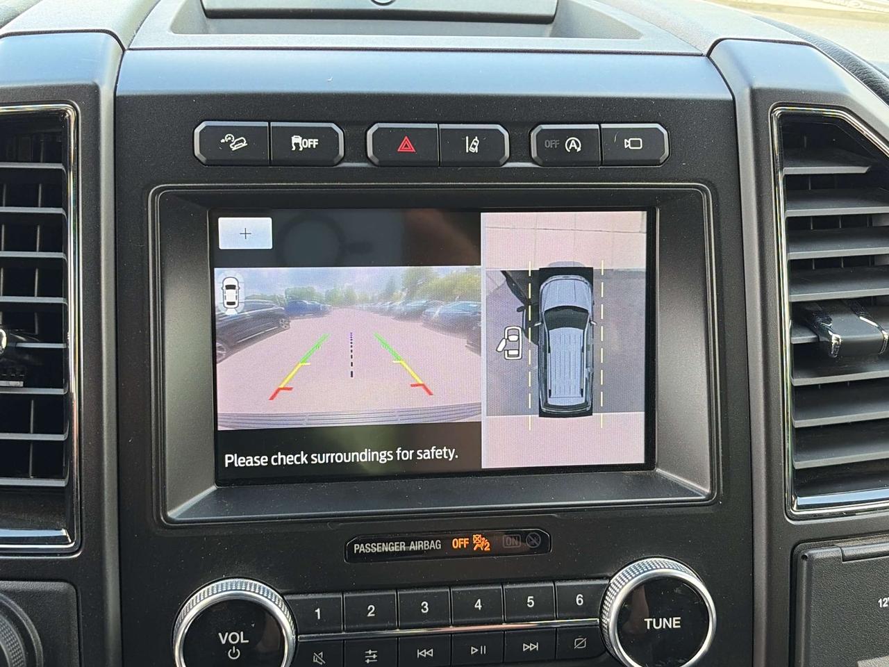2021 Ford Expedition Limited 4X4 Photo