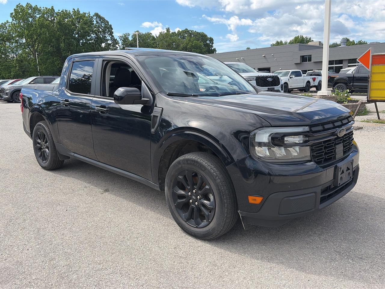 2023 Ford Maverick Lariat AWD SuperCrew Photo
