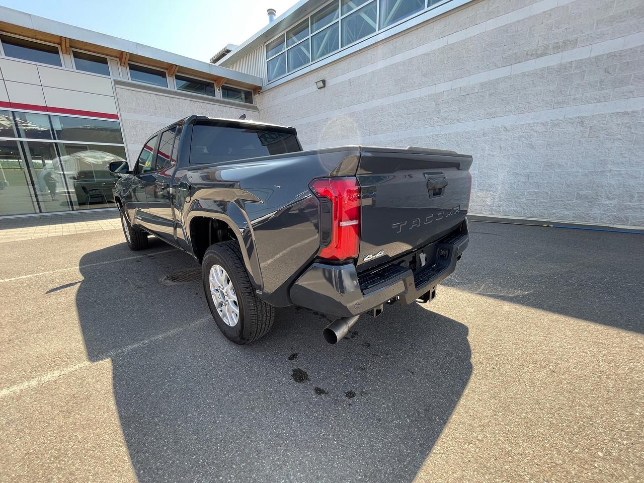 2026 Toyota Tacoma  Photo4