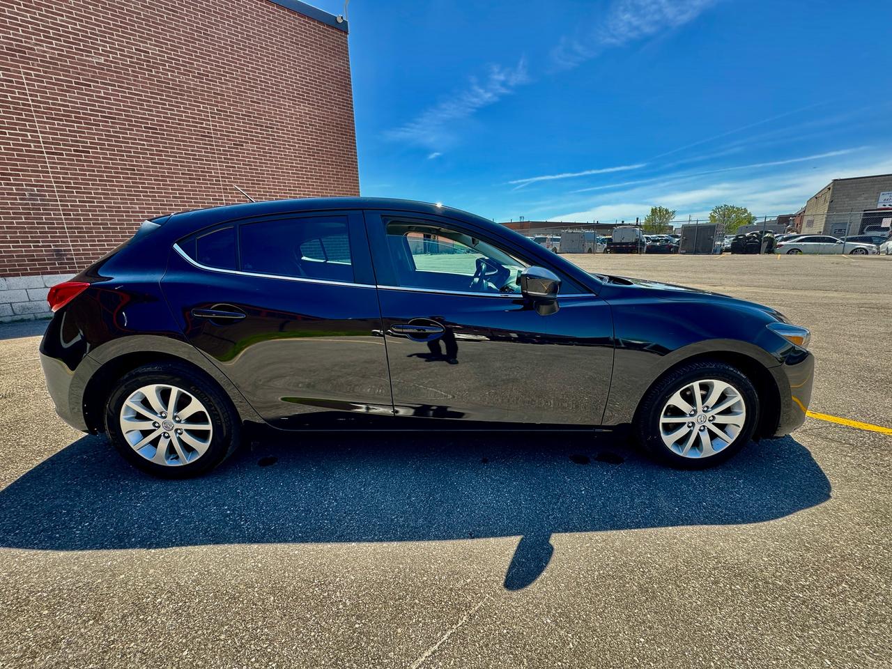 2018 Mazda MAZDA3 Touring Photo