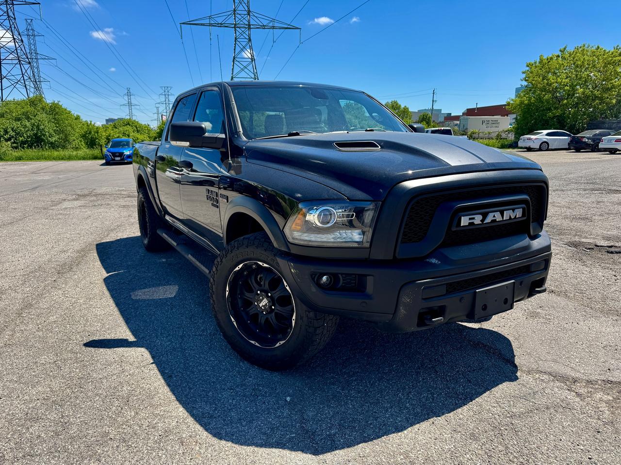 2021 RAM 1500 Classic WARLOCK Photo0