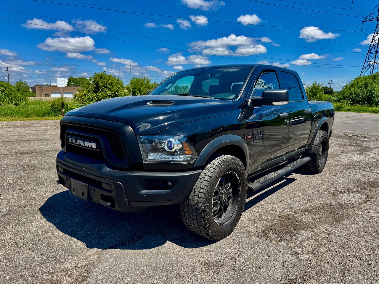 2021 RAM 1500 Classic WARLOCK Photo
