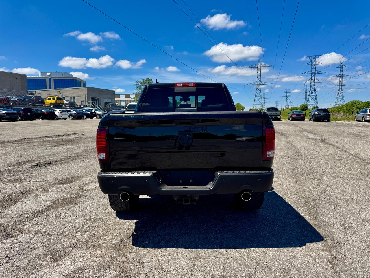 2021 RAM 1500 Classic WARLOCK Photo