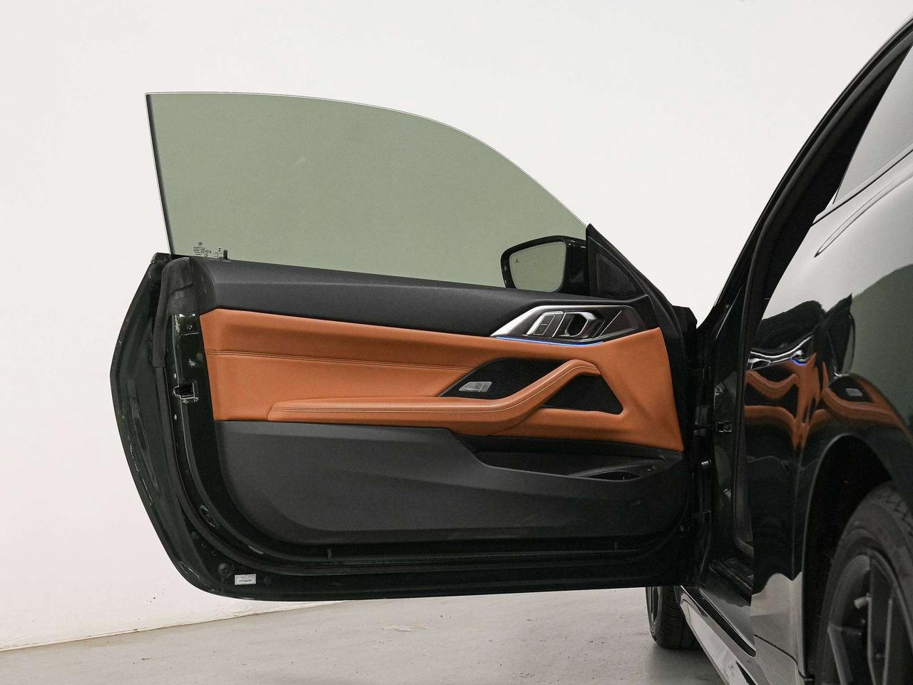 2023 BMW 4 Series XDRIVE | M-SPORT PRO | PREMIUM ENHANCED | SUNROOF Photo