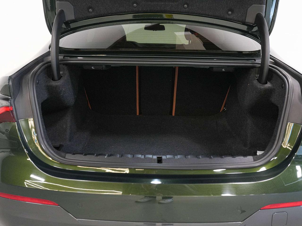 2023 BMW 4 Series XDRIVE | M-SPORT PRO | PREMIUM ENHANCED | SUNROOF Photo