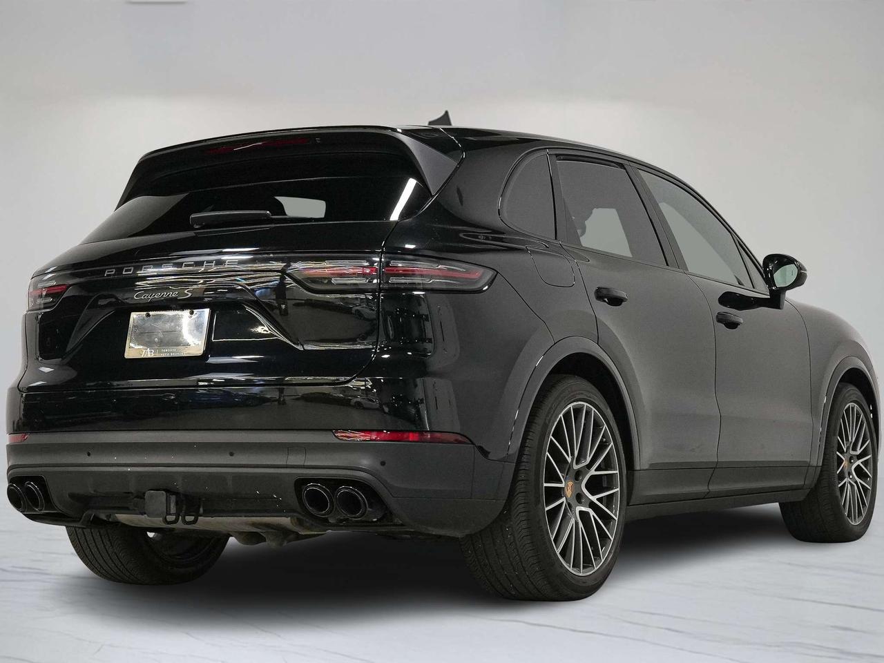 2023 Porsche Cayenne S | PLATINUM EDITION | PREMIUM PLUS | 21 IN Photo