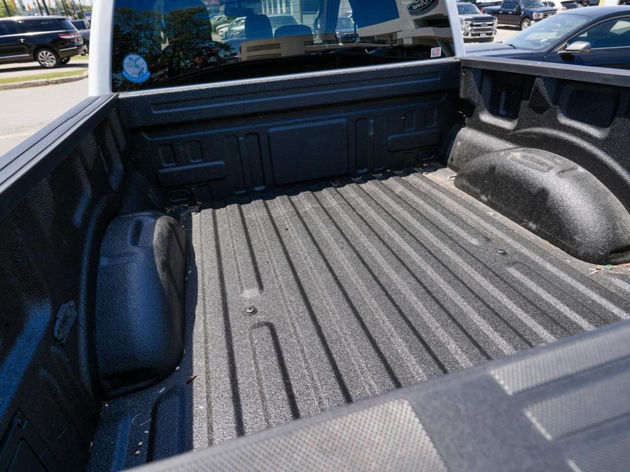 2024 Ford F-150 XLT 4WD/ ONE OWNER TRUCK!..COME SEE! Photo