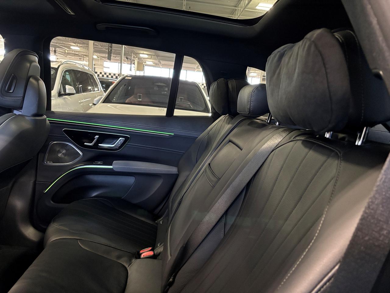 2023 Mercedes-Benz E-Class EQS450|4MATIC|SUV|AMGPKG|HYPERSCREEN|GLOWINGSTAR|+ Photo