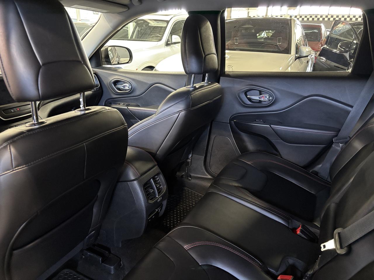2020 Jeep Cherokee Trailhawk|4X4|TRAILRATED|SELECTERRAIN|LEATHER|CAM| Photo