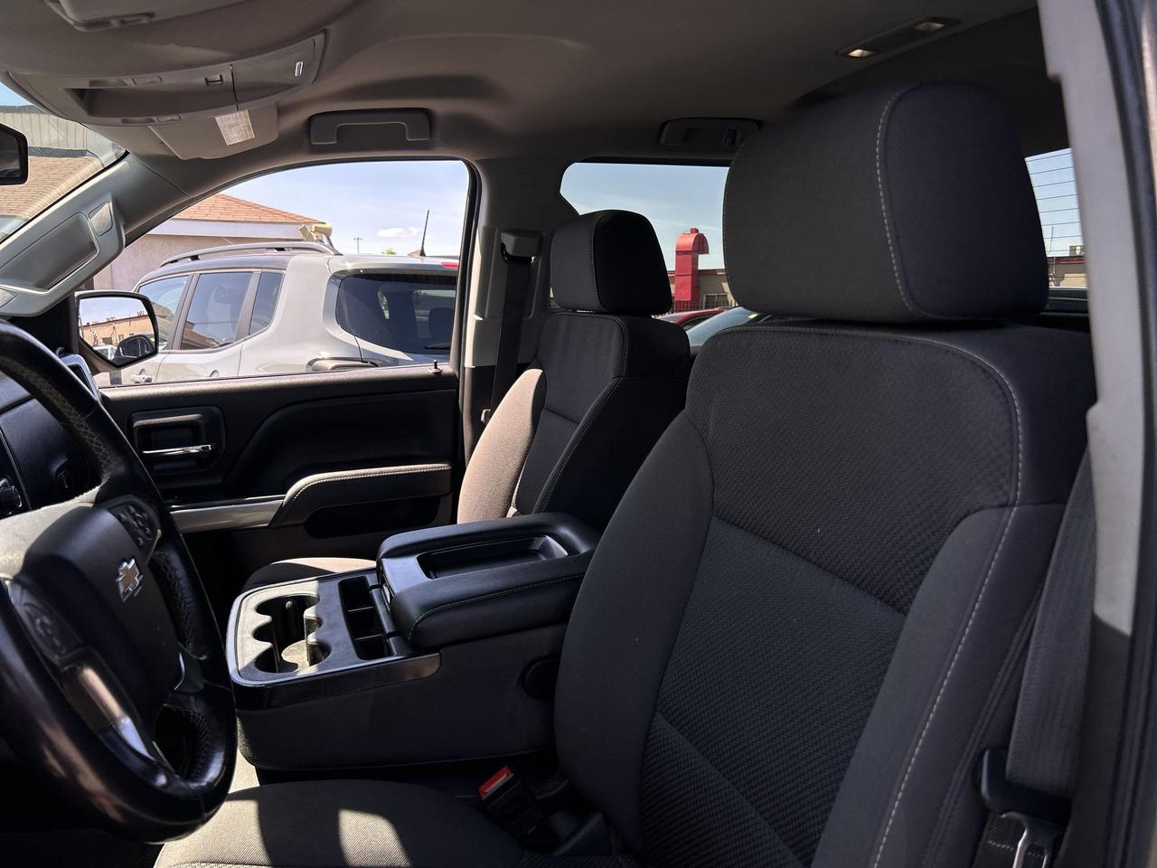 2018 Chevrolet Silverado 1500 4WD Crew Cab 143.5  LT w-1LT Photo