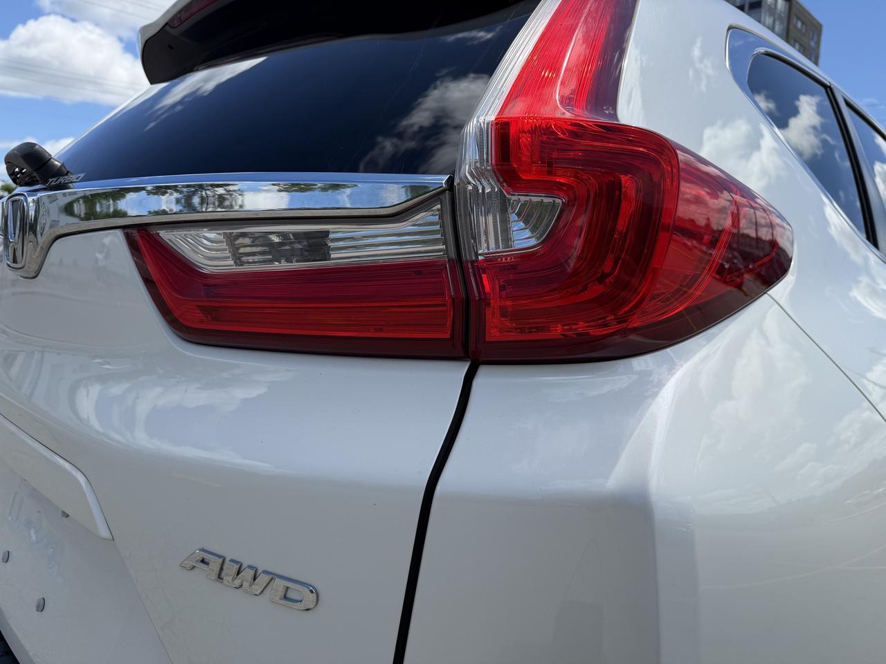 2018 Honda CR-V EX-L AWD Photo