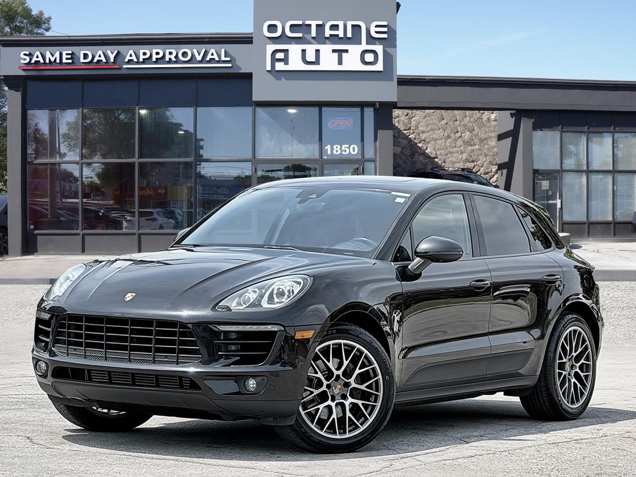 2018 Porsche Macan AWD - Photo #1