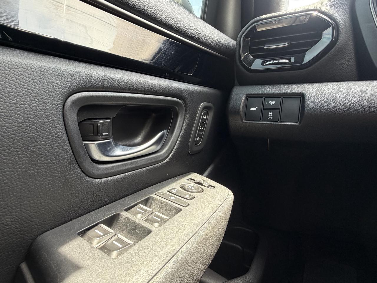 2023 Honda Pilot TrailSport AWD Photo