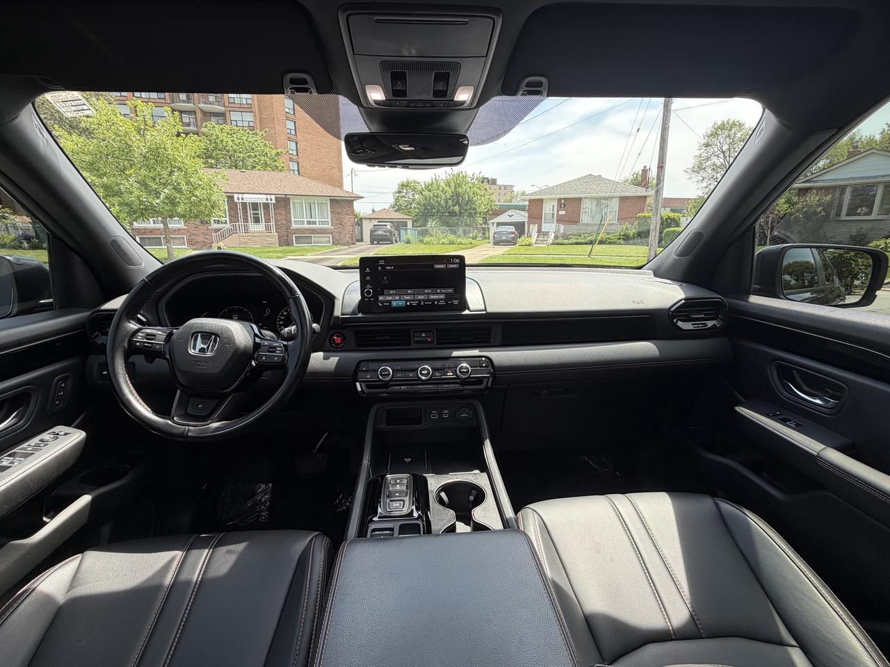 2023 Honda Pilot TrailSport AWD Photo