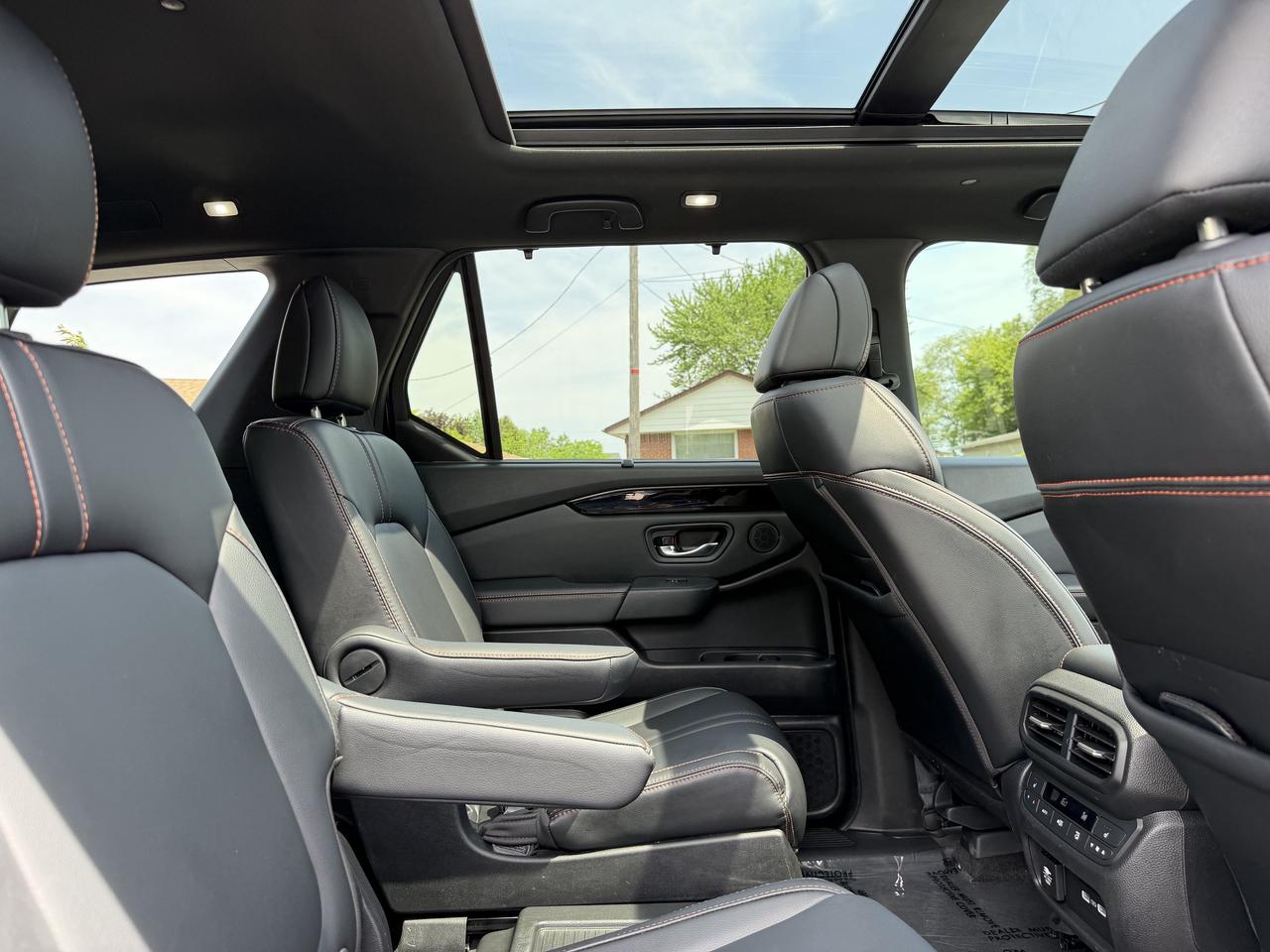 2023 Honda Pilot TrailSport AWD Photo