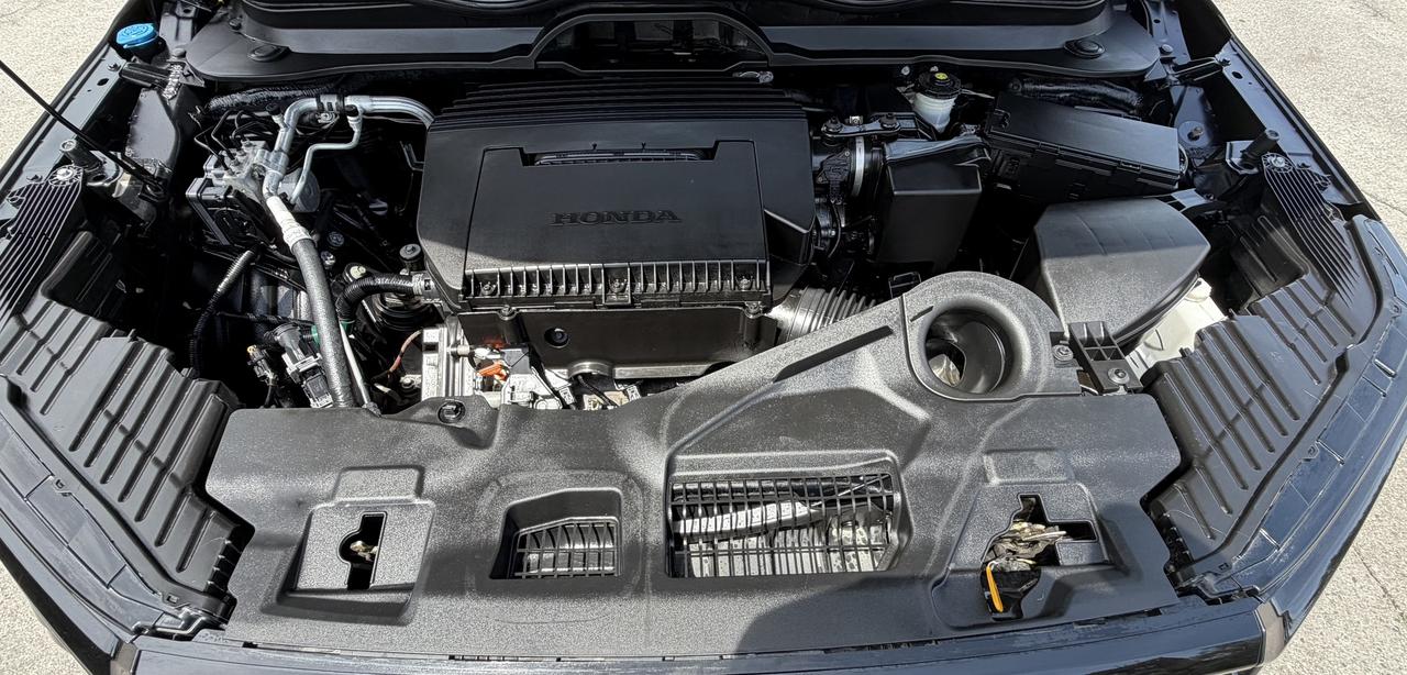 2023 Honda Pilot TrailSport AWD Photo