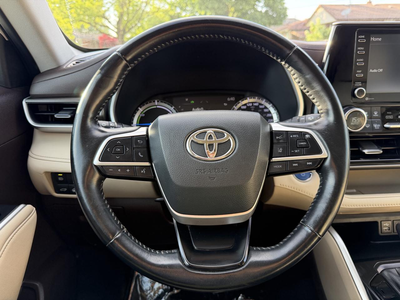 2022 Toyota Highlander HYBRID xle awd Photo