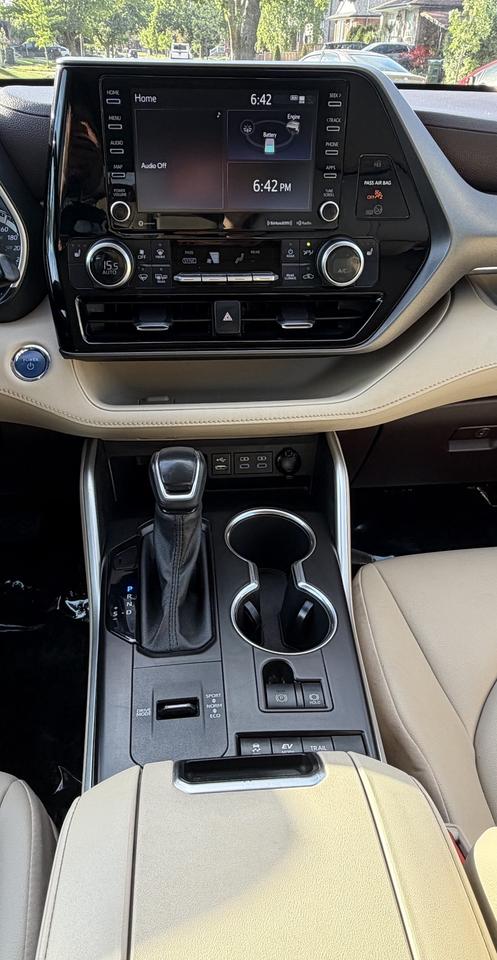 2022 Toyota Highlander HYBRID xle awd Photo