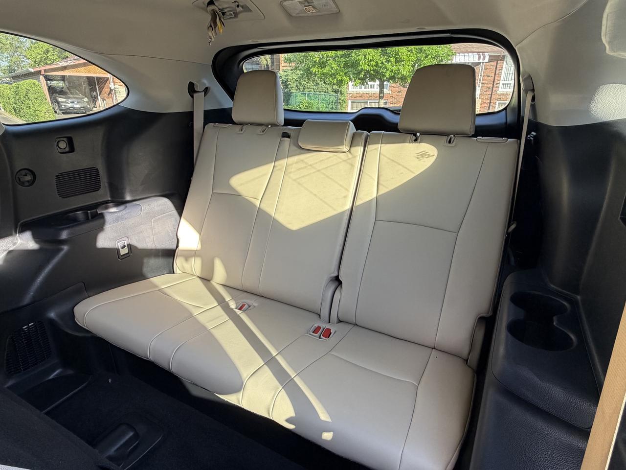 2022 Toyota Highlander HYBRID xle awd Photo