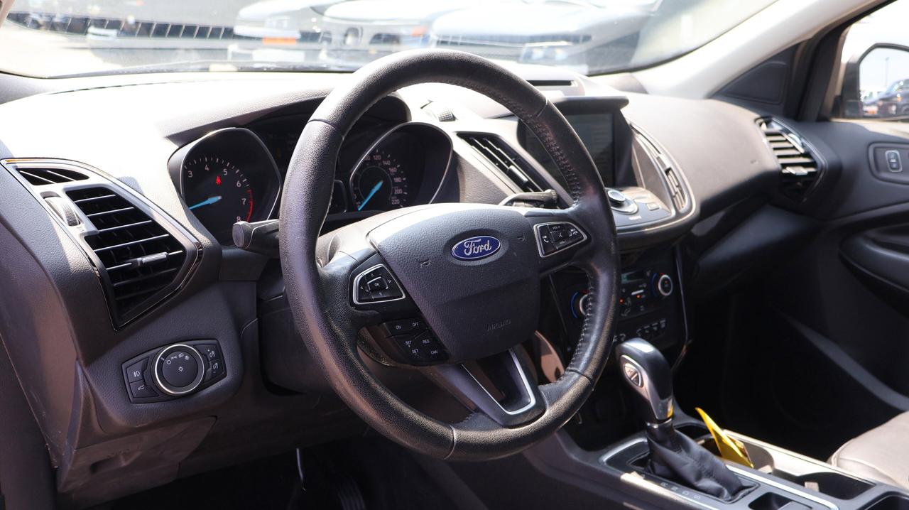 2018 Ford Escape Titanium | | Keyless Start | Photo