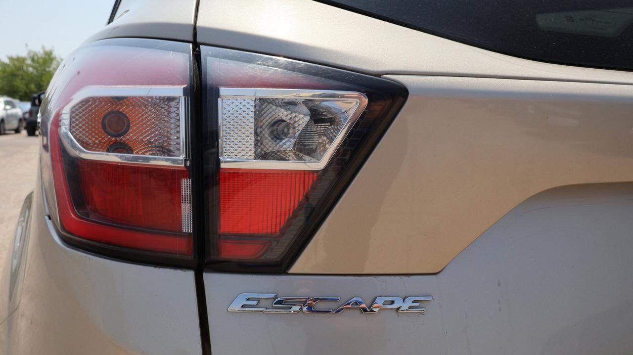 2018 Ford Escape Titanium | | Keyless Start | Photo
