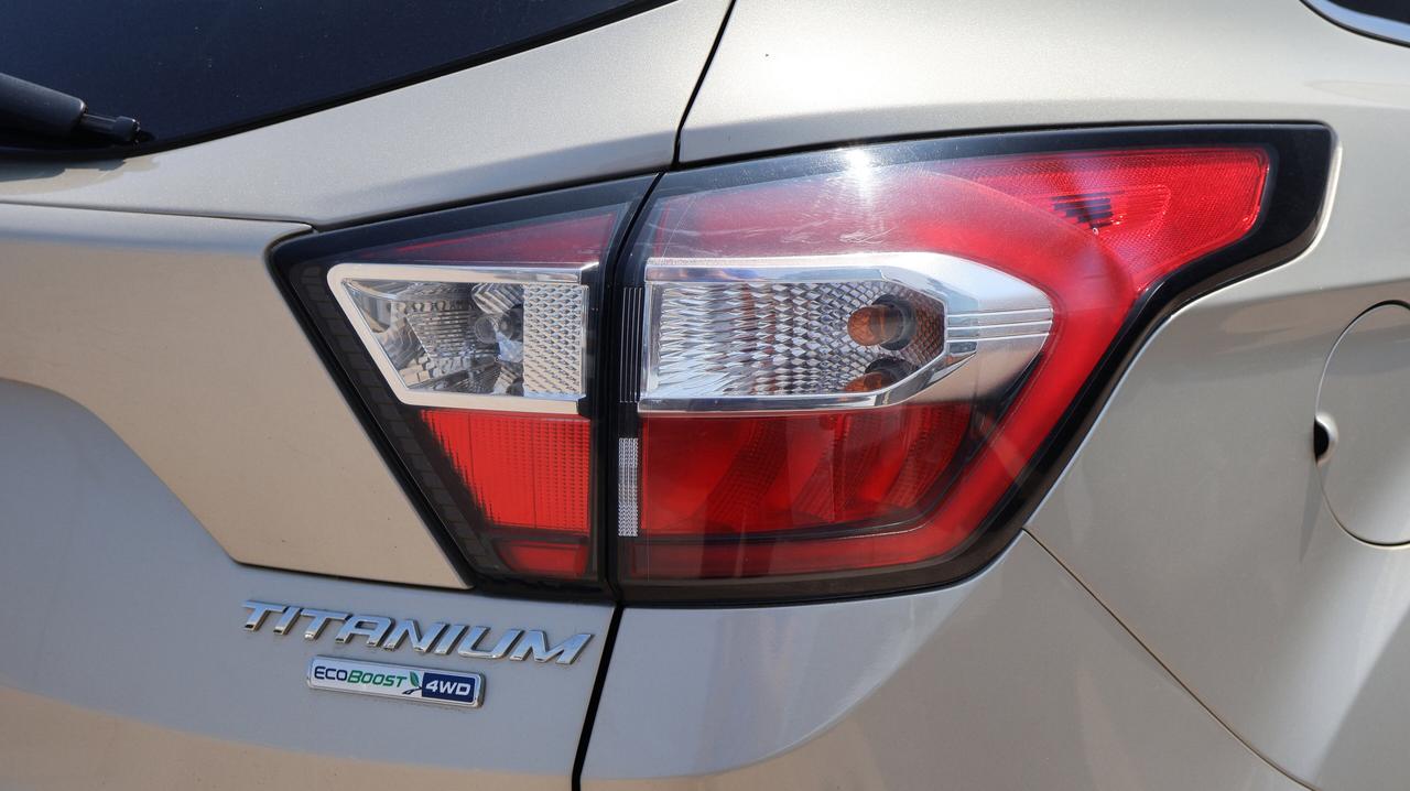 2018 Ford Escape Titanium | | Keyless Start | Photo