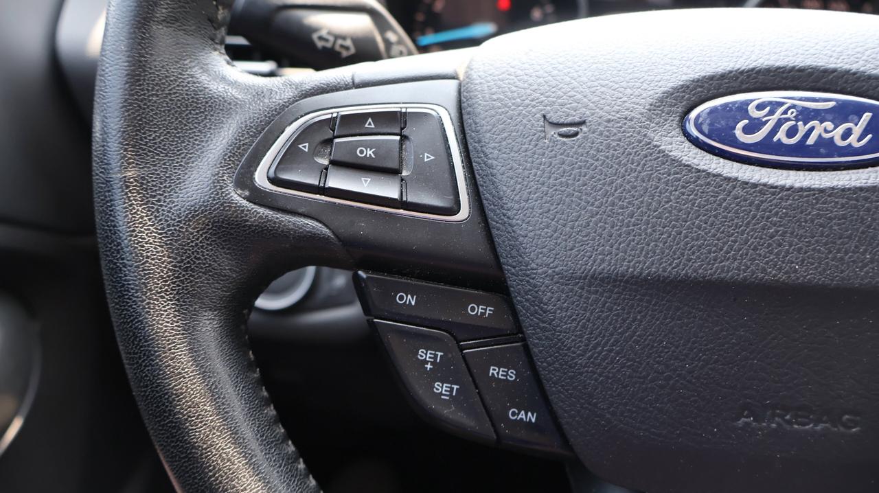 2018 Ford Escape Titanium | | Keyless Start | Photo