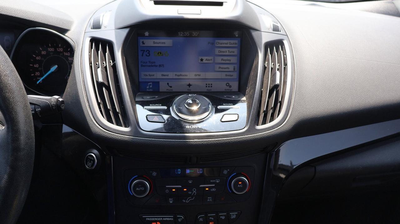 2018 Ford Escape Titanium | | Keyless Start | Photo