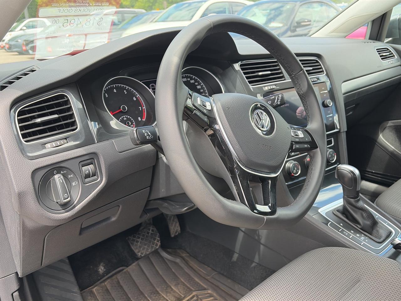 2021 Volkswagen Golf COMFORTLINE, BACK UP CAMERA, HEATED SEATS! Photo