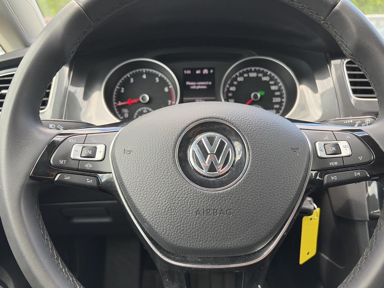 2021 Volkswagen Golf COMFORTLINE, BACK UP CAMERA, HEATED SEATS! Photo