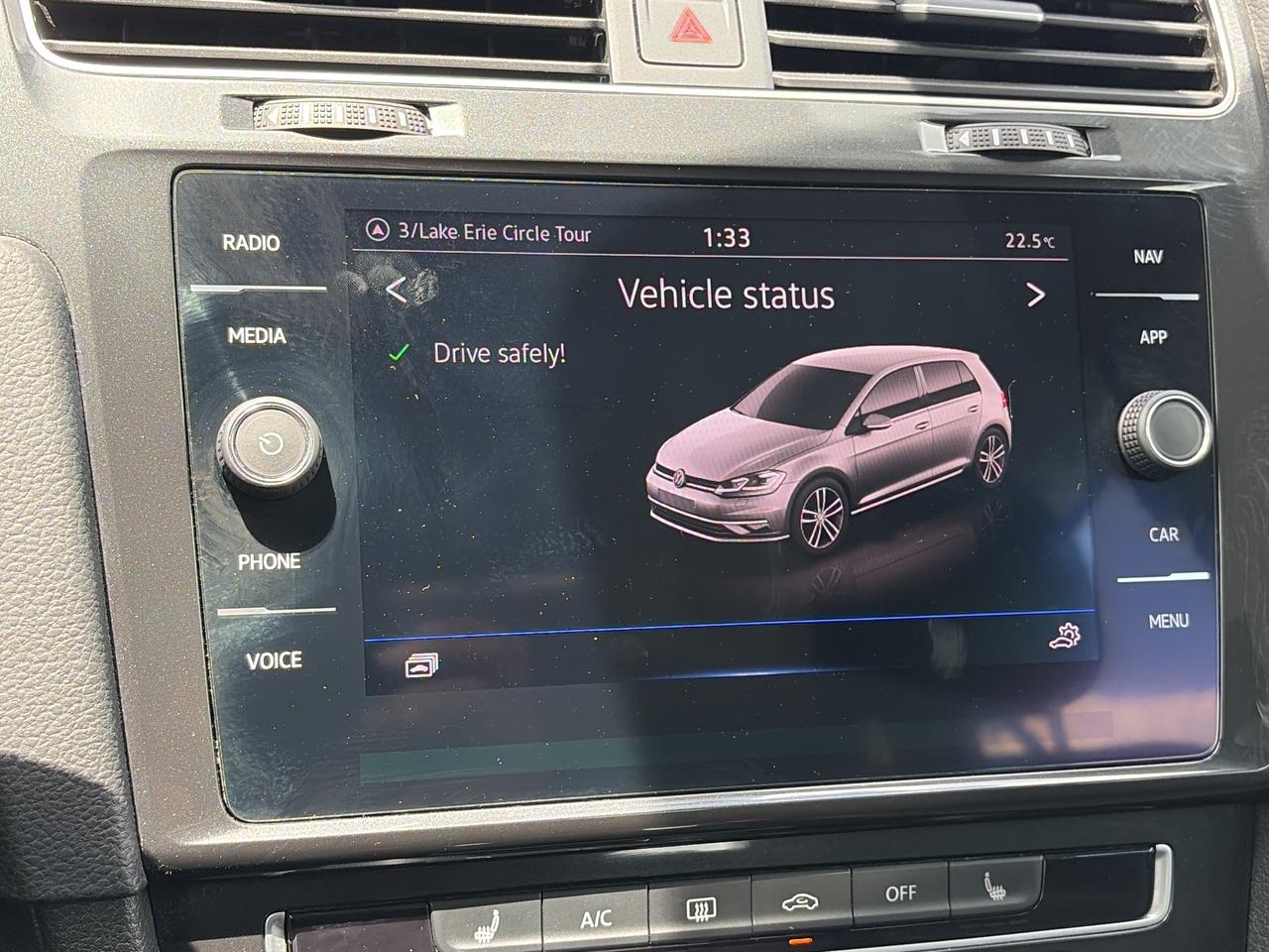 2021 Volkswagen Golf COMFORTLINE, BACK UP CAMERA, HEATED SEATS! - Photo #18