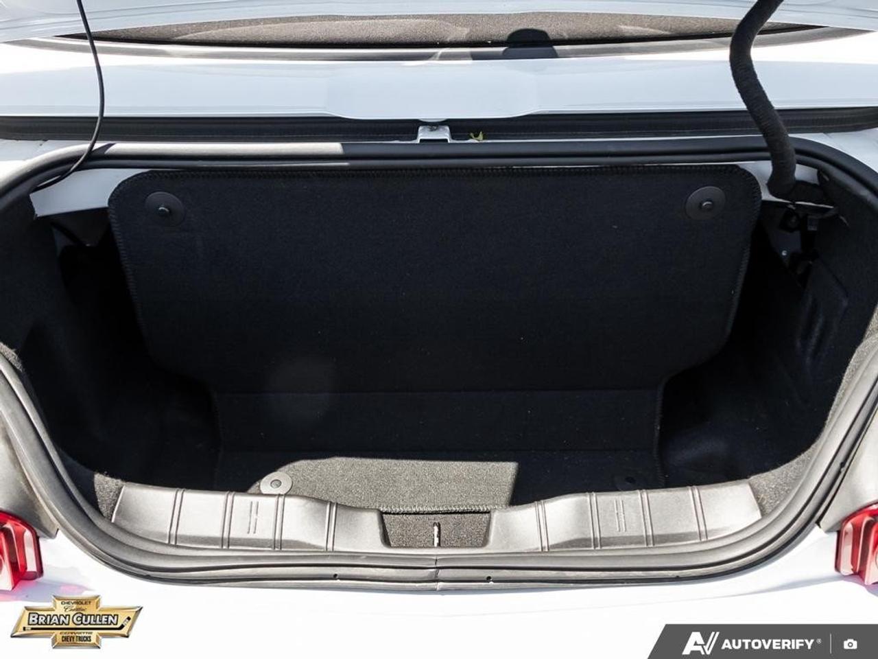 2023 Chevrolet Camaro 2LT 2dr Convertible 2LT Photo