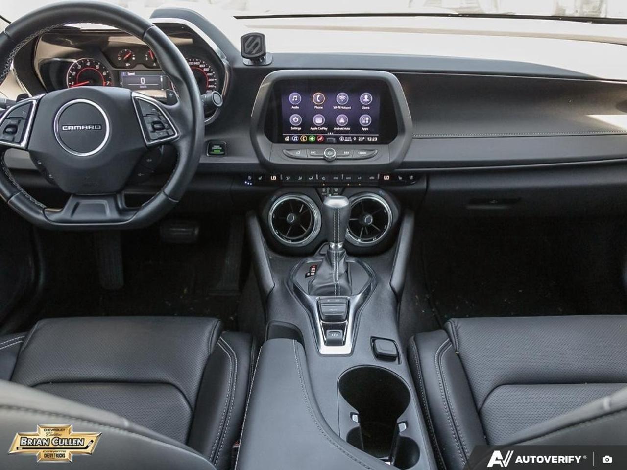 2023 Chevrolet Camaro 2LT 2dr Convertible 2LT Photo