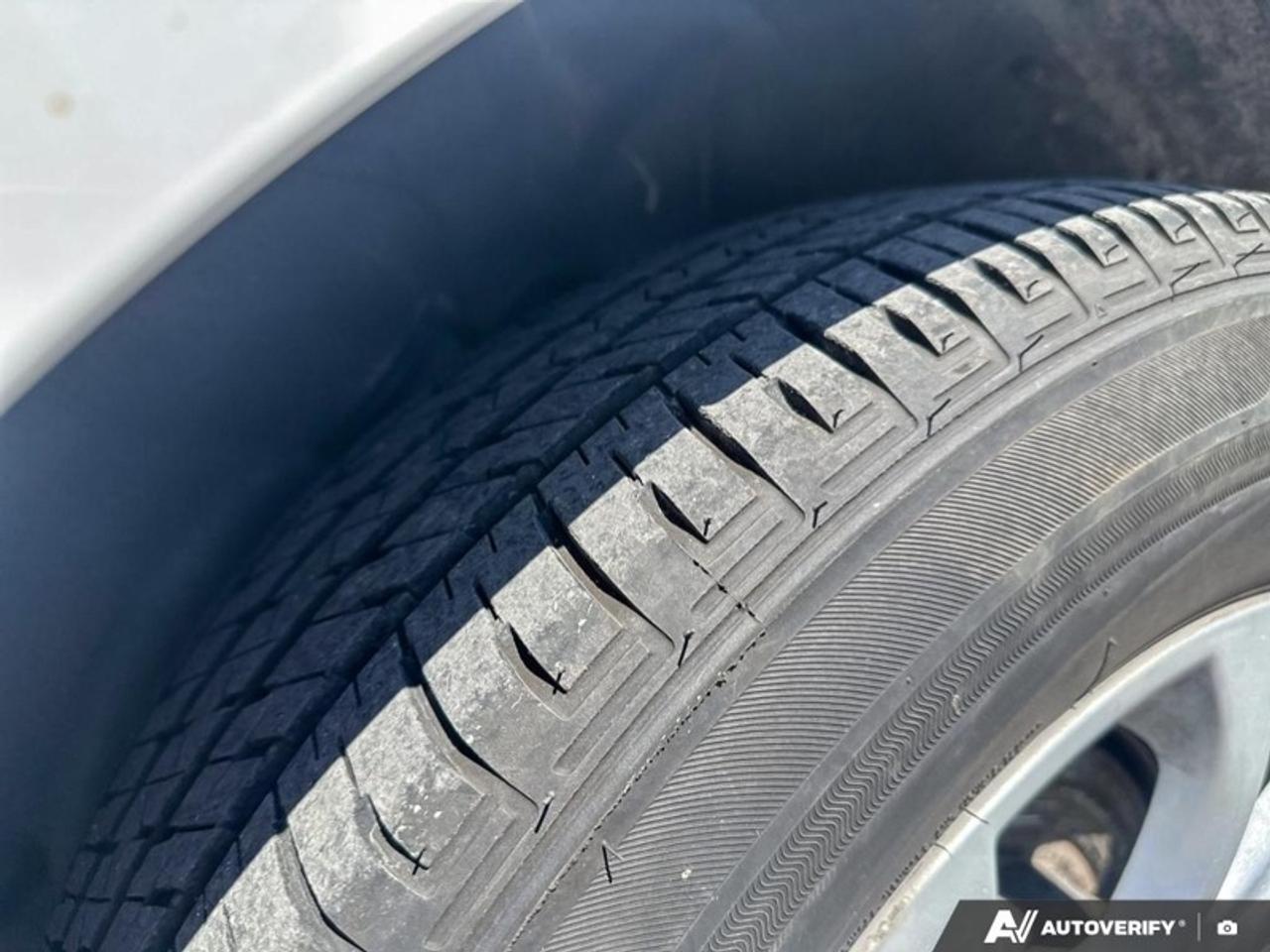 2019 Chevrolet Equinox LT  Winter and summers inc Photo