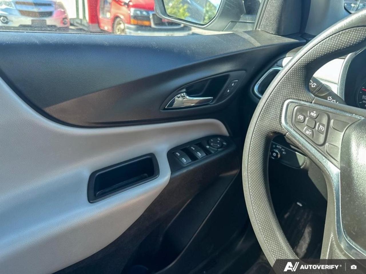 2019 Chevrolet Equinox LT  Winter and summers inc Photo
