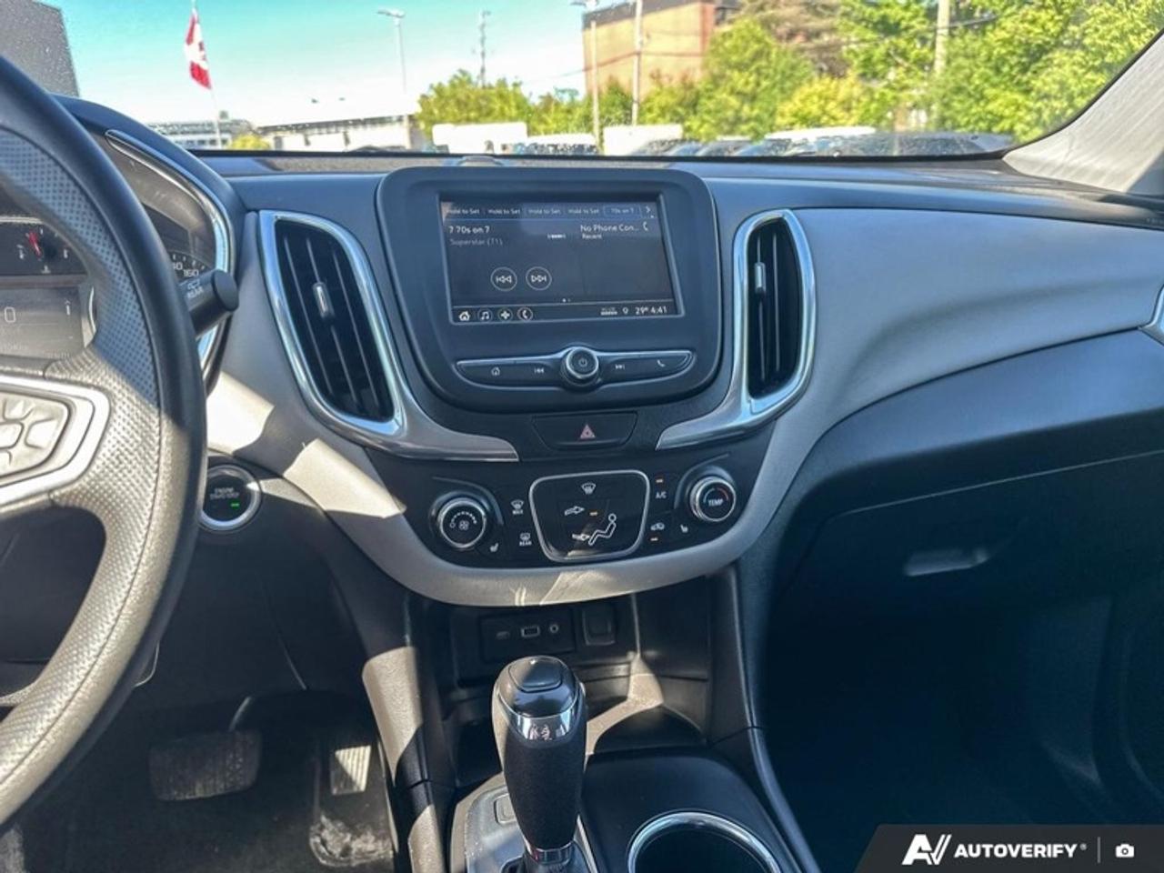 2019 Chevrolet Equinox LT  Winter and summers inc Photo