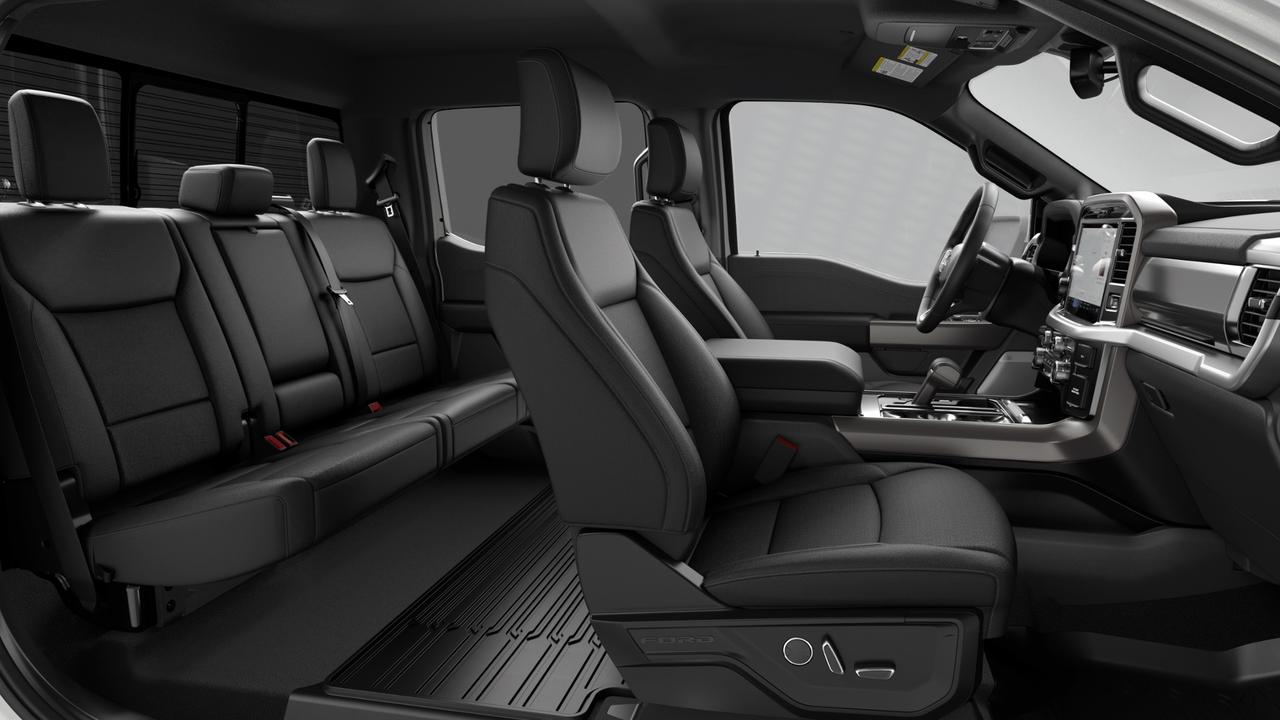 2026 Ford F-150 Lariat 4WD SuperCrew 6.5' Box Photo5