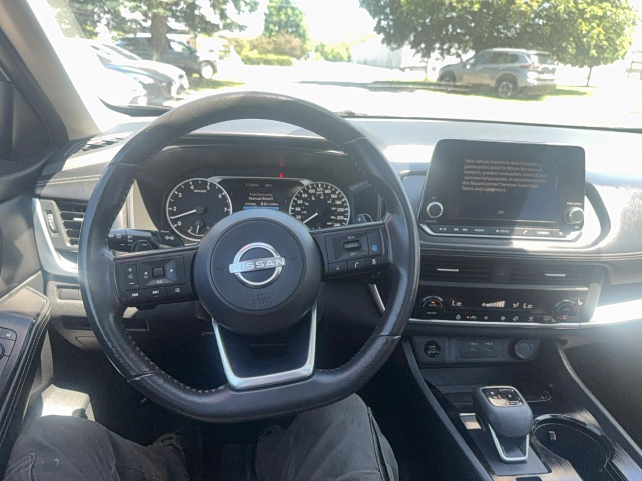 2024 Nissan Rogue SV MOONROOF