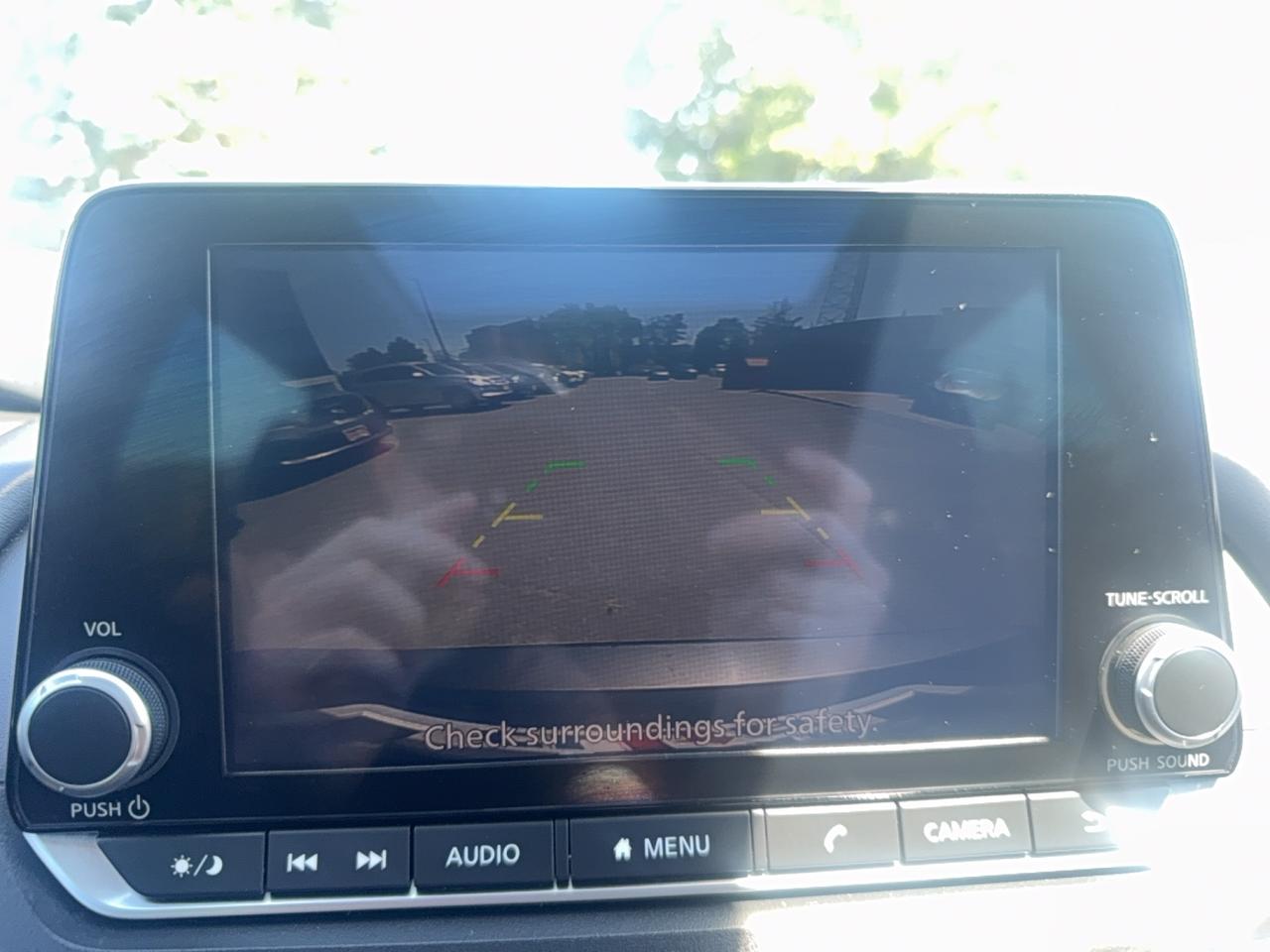 2024 Nissan Rogue SV MOONROOF Photo