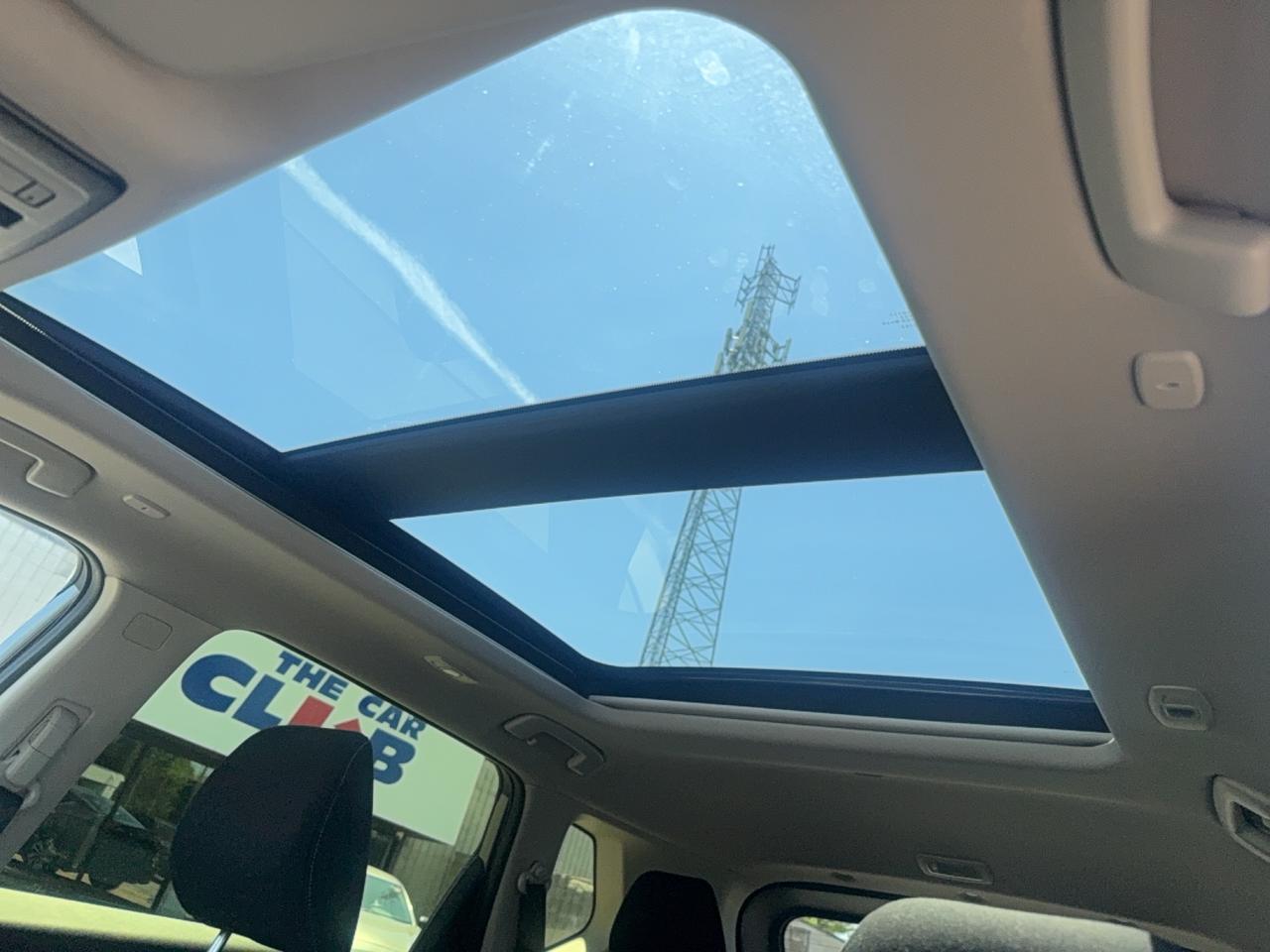 2024 Nissan Rogue SV MOONROOF