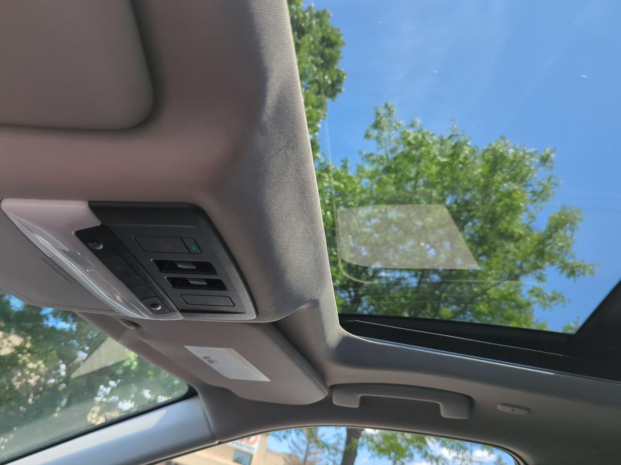 2024 Nissan Rogue SL Photo