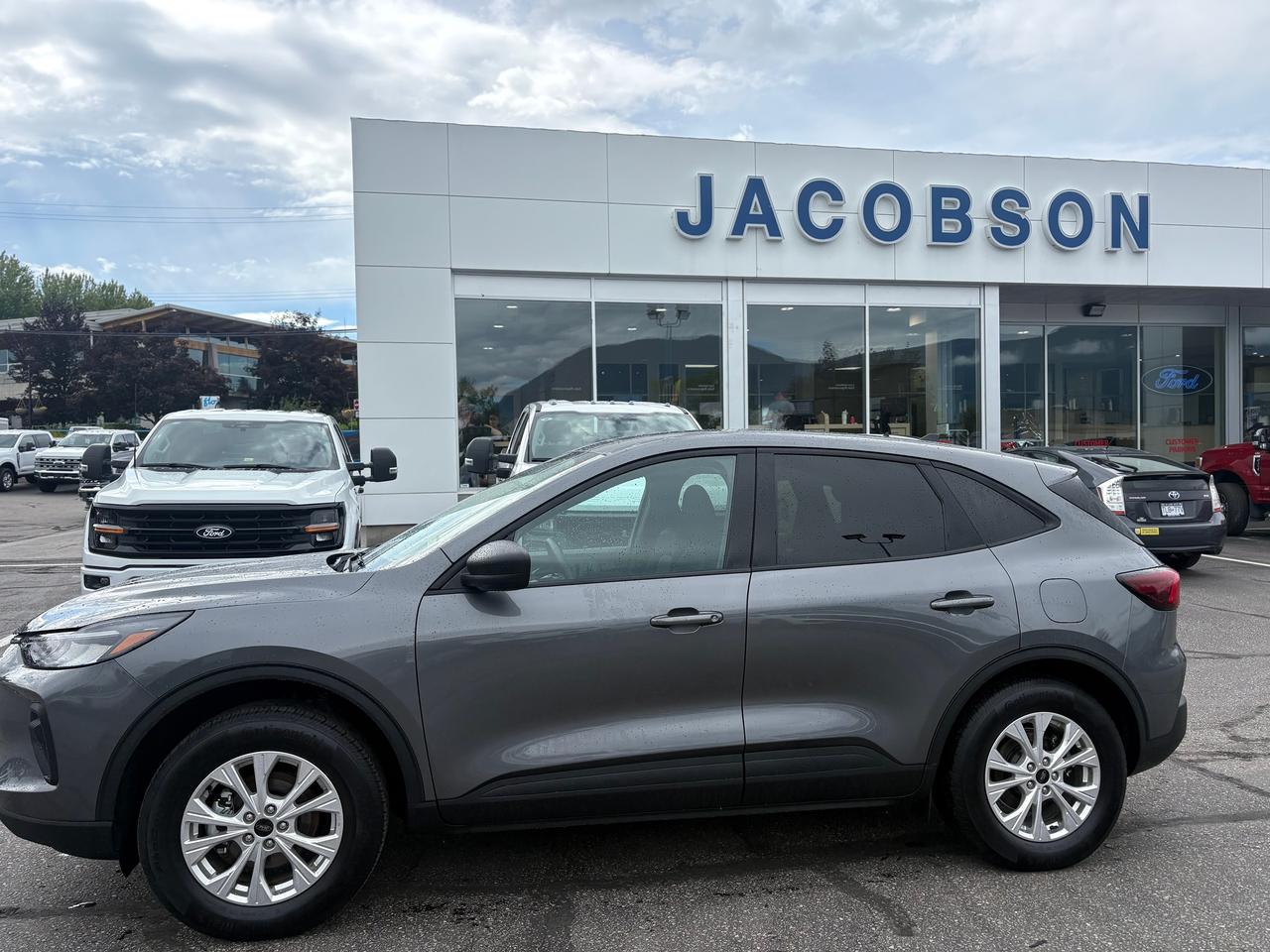 2025 Ford Escape Active Photo1
