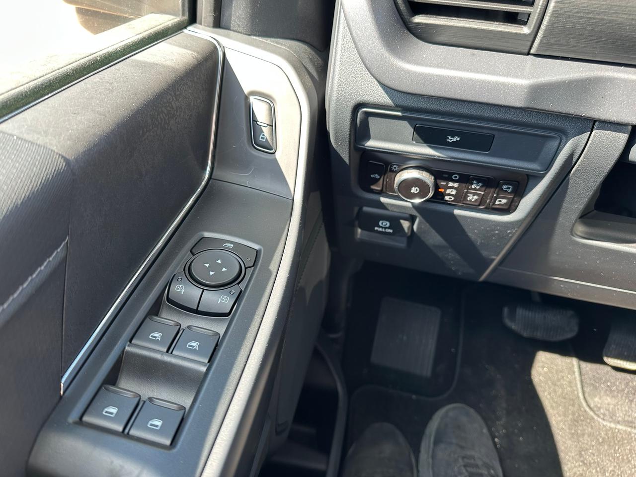 2026 Ford F-150 XLT 4WD SuperCrew 6.5' Box 302A Photo5