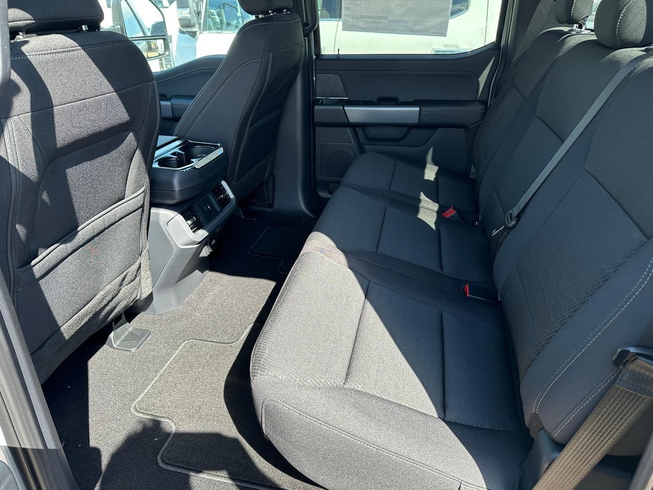 2026 Ford F-150 XLT 4WD SuperCrew 6.5' Box 302A Photo5